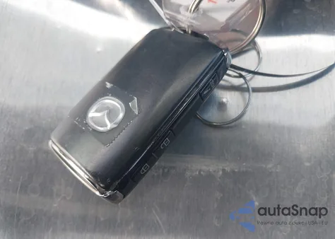 2025 Mazda Cx-30 2.5 S Carbon Edition z USA, uszkodzony, nr VIN 3MVDMBCM8SM780456